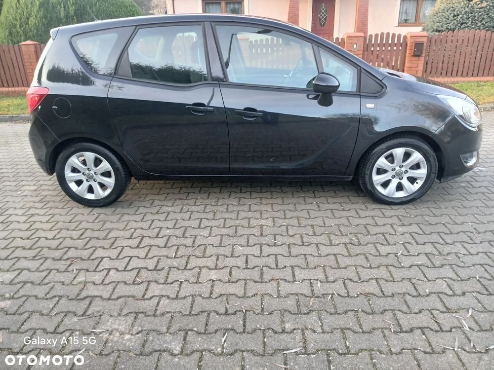 Opel Meriva - 9