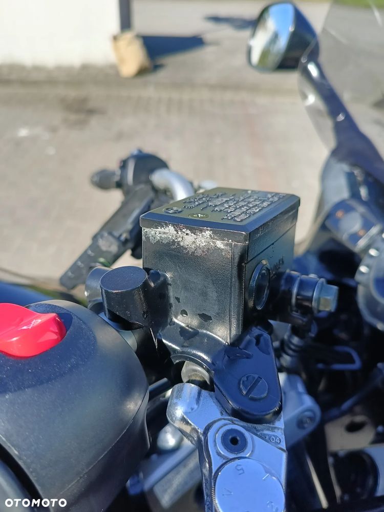 Yamaha FZ6 - 15