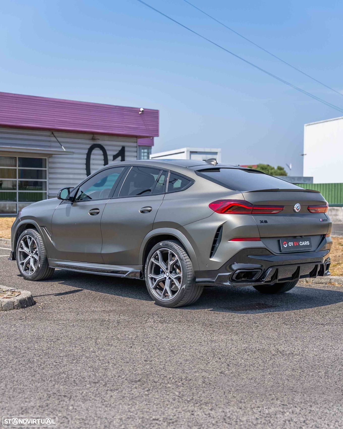 BMW X6 M50i - 12