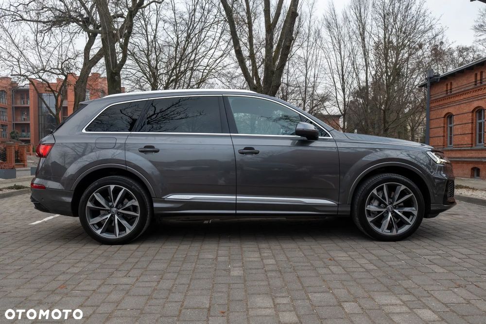 Audi Q7 - 13