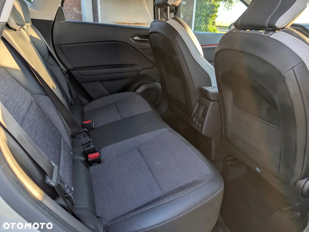 Renault Captur 1.5 Blue dCi Intens - 15