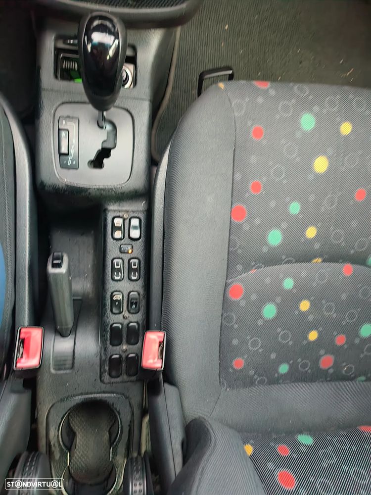 Mercedes-Benz Vaneo - 9