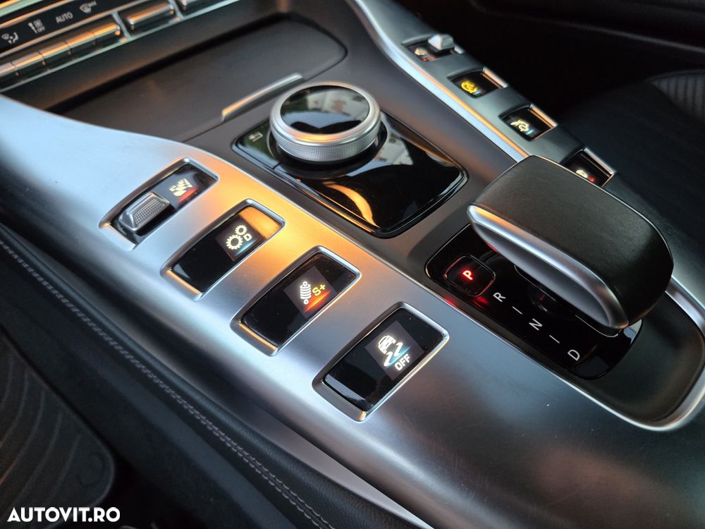 Mercedes-Benz AMG GT - 12
