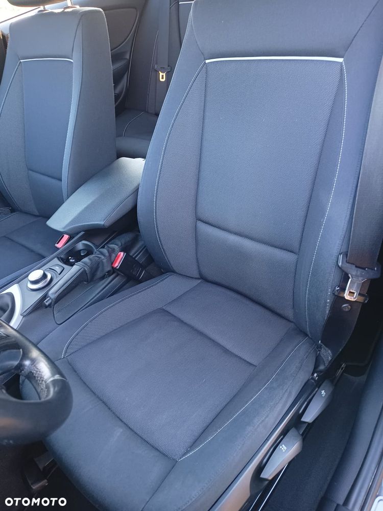 BMW Seria 1 120i - 16