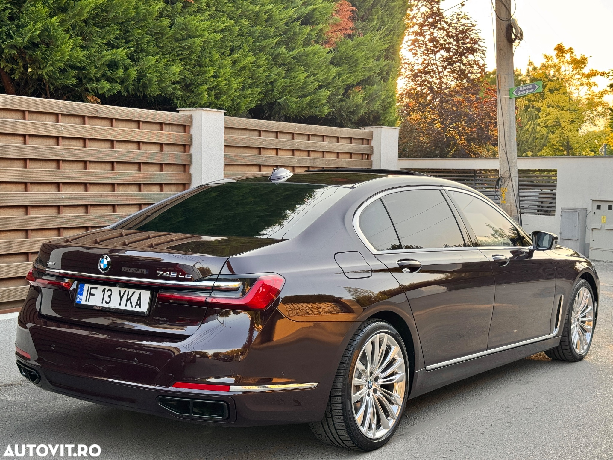 BMW Seria 7 745Le xDrive AT PHEV - 4