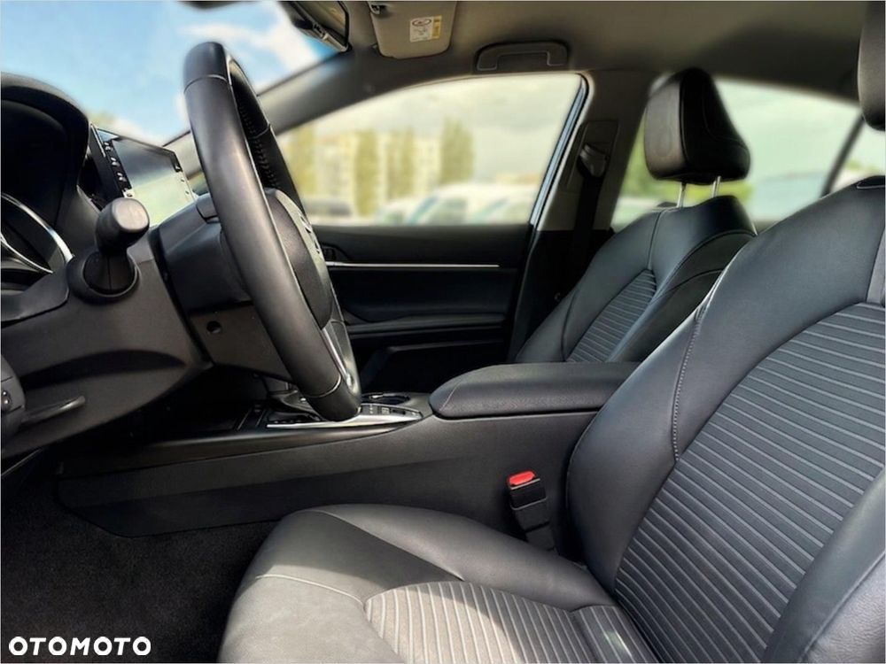Toyota Camry 2.5 Hybrid Prestige CVT - 10