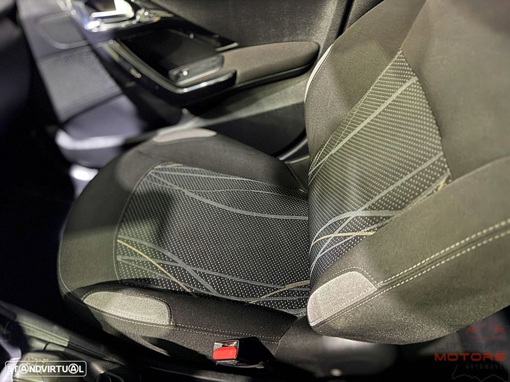 Peugeot 208 1.4 HDi SE Style - 20