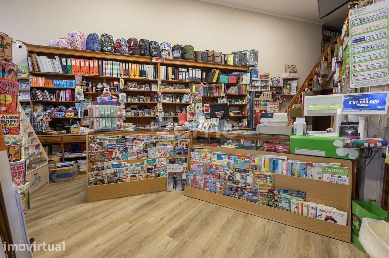 Trespasse de Papelaria com Jogos Santa Casa