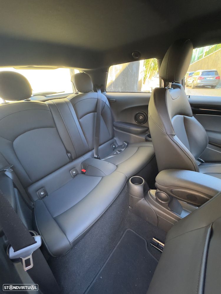 MINI 3 Portas Cooper SE - 8