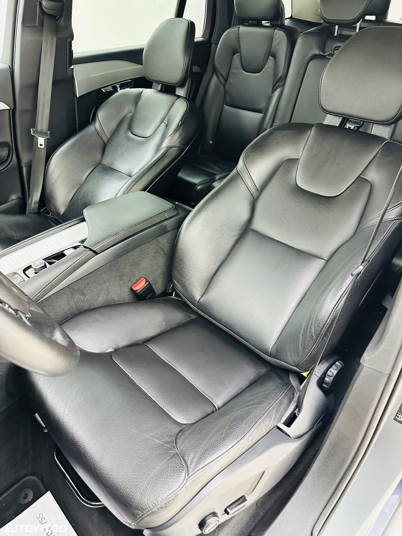 Volvo XC 90 D5 AWD Geartronic Momentum - 18