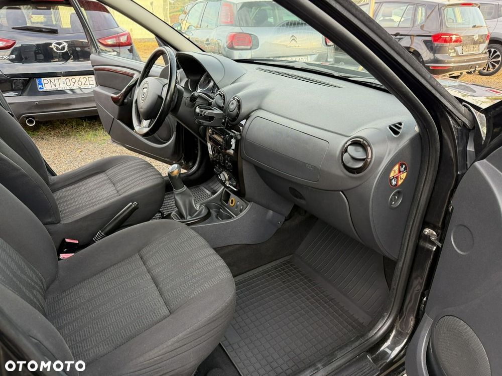 Dacia Duster 1.6 16V 105 4x2 Laureate - 15