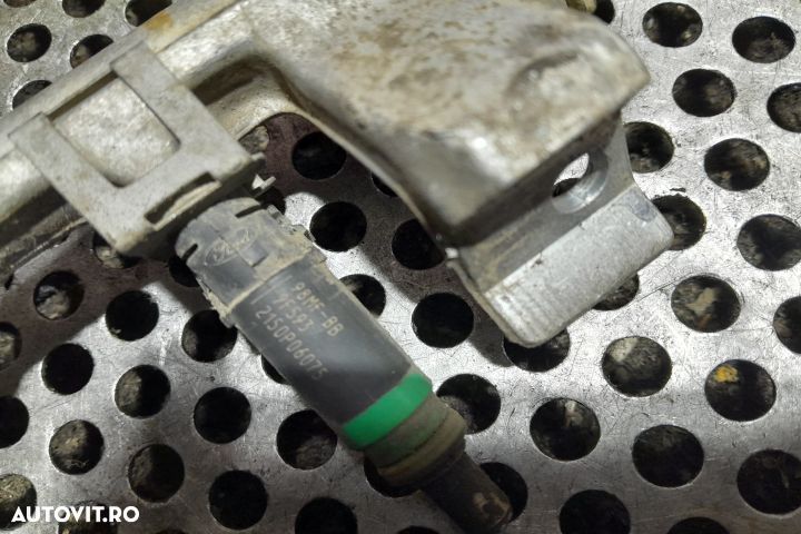 Rampa injectoare 2N1U-9H487-AB / 98MF-BB 2N1U-9H487-AB / 98MF-BB Ford - 4