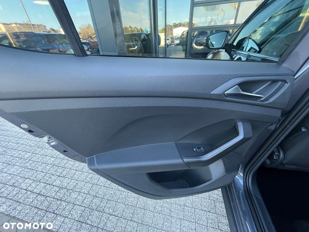 Volkswagen T-Cross 1.5 TSI ACT Style DSG - 17