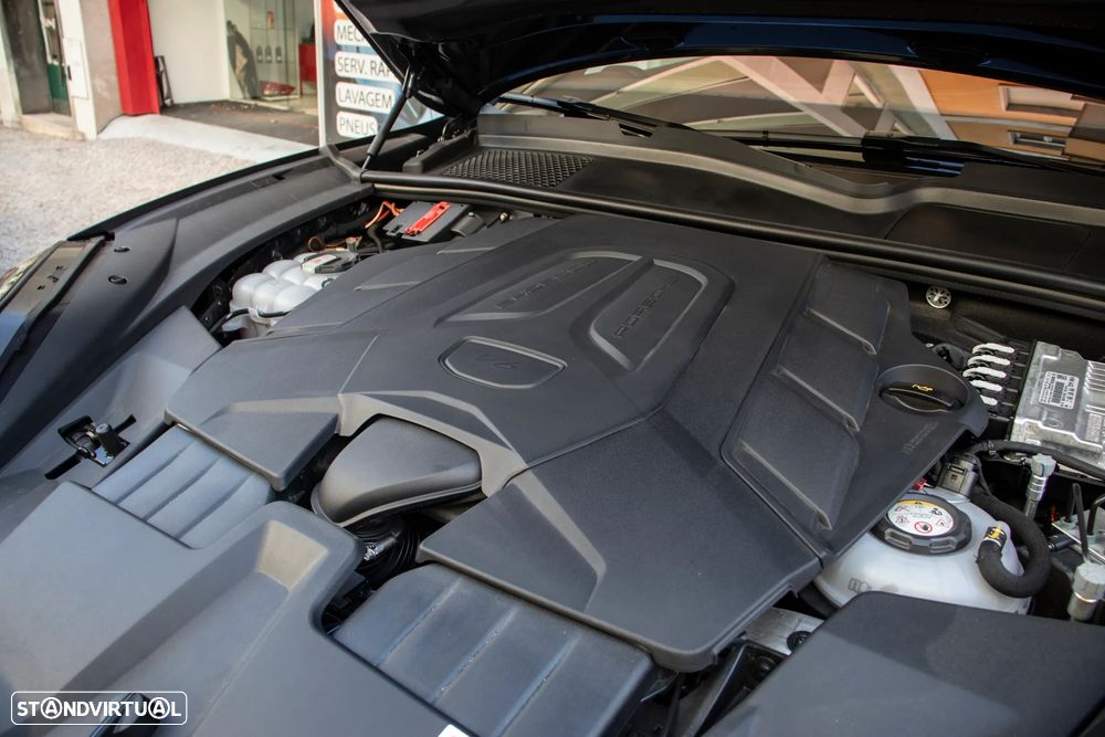Porsche Cayenne Coupé S E-Hybrid - 5