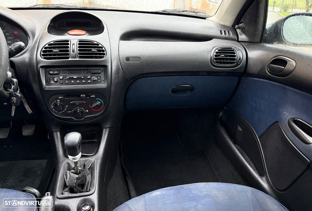 Peugeot 206 1.1 XR Présence - 14