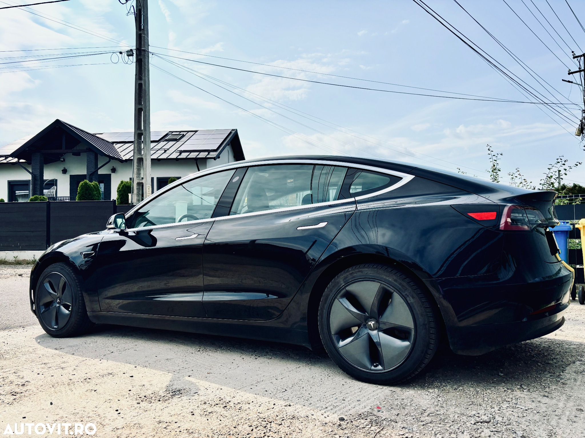Tesla Model 3 Standard Reichweite Plus Hinterradantrieb - 4