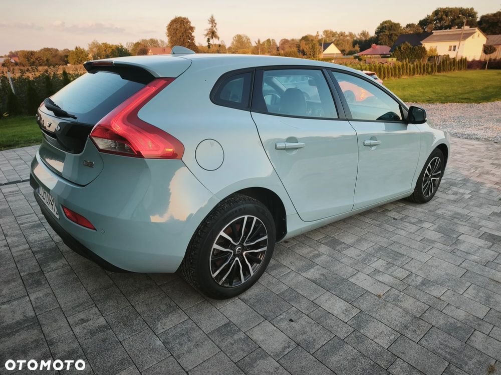 Volvo V40 D2 Drive-E Momentum - 7