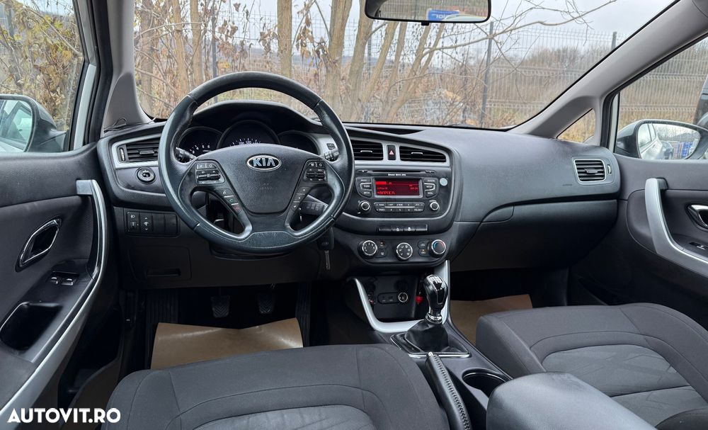 Kia Ceed Cee'd 1.4 DSL STAR - 39