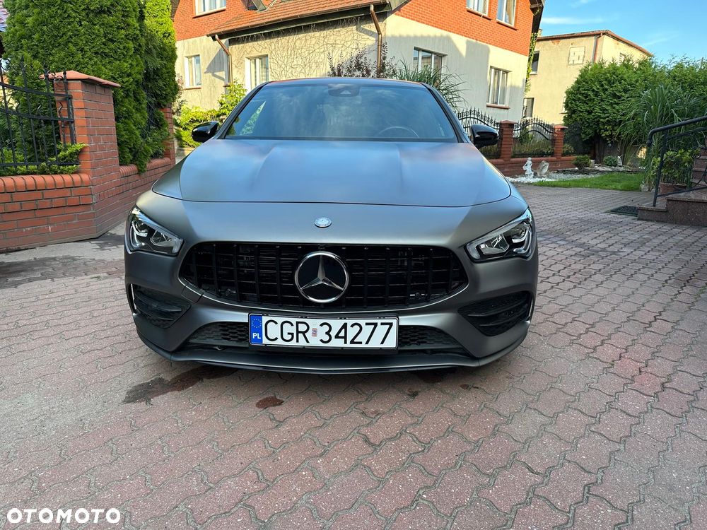 Mercedes-Benz CLA - 1