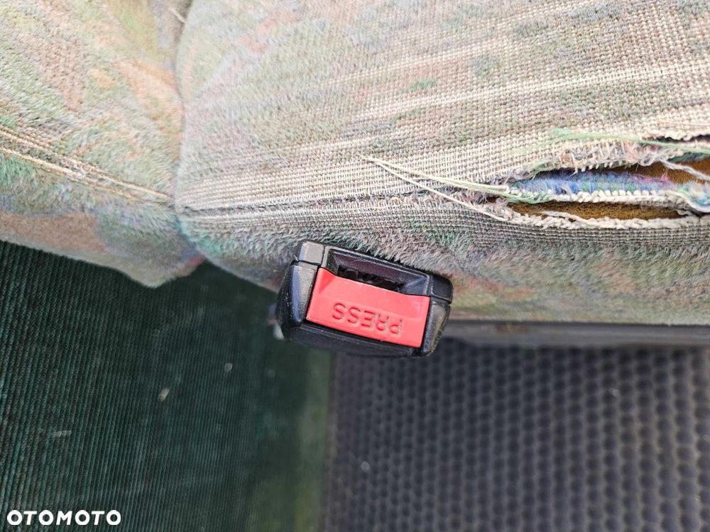 Fotele Fotel Siedzenie Kanapa Podlokietnik Oparcie Welur VW Passat B5 Przed Lift 1997r Komplet - 34