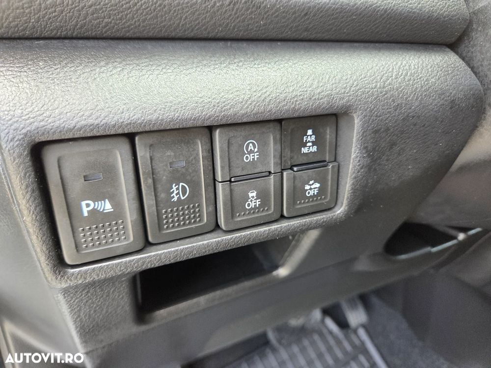 Suzuki S-Cross 1.6 DDIS ALLGRIP Luxus TCSS - 32