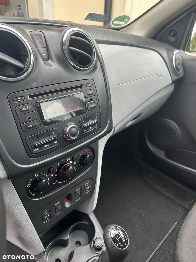 Dacia Sandero - 9