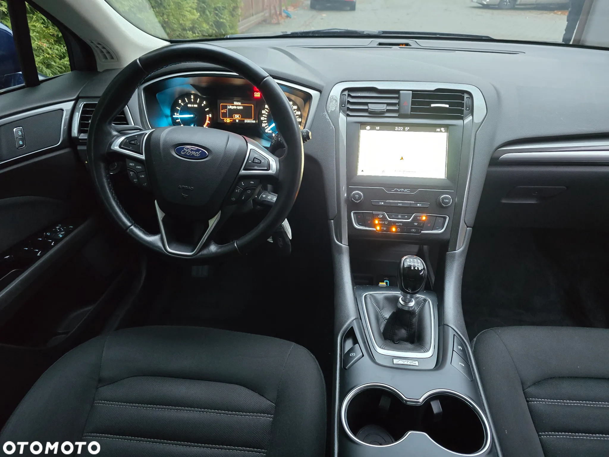 Ford Mondeo - 10