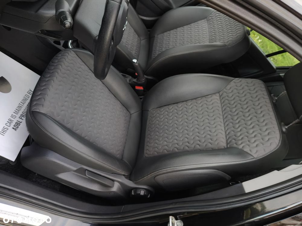 Opel Corsa 1.4 16V Color Elegance - 34
