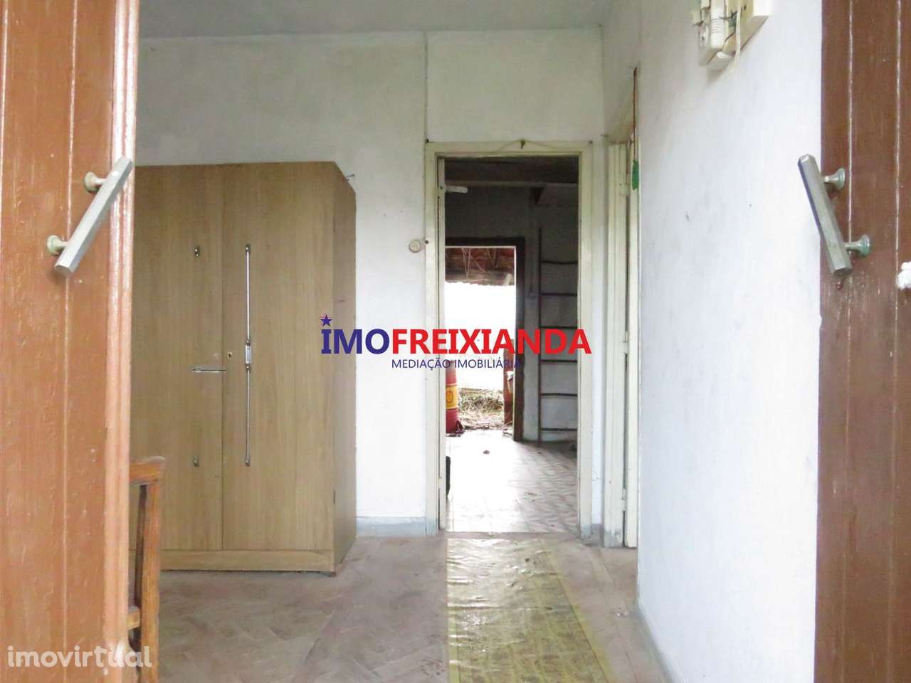 Moradia T2 - Casal dos Bernardos - Grande imagem: 2/27