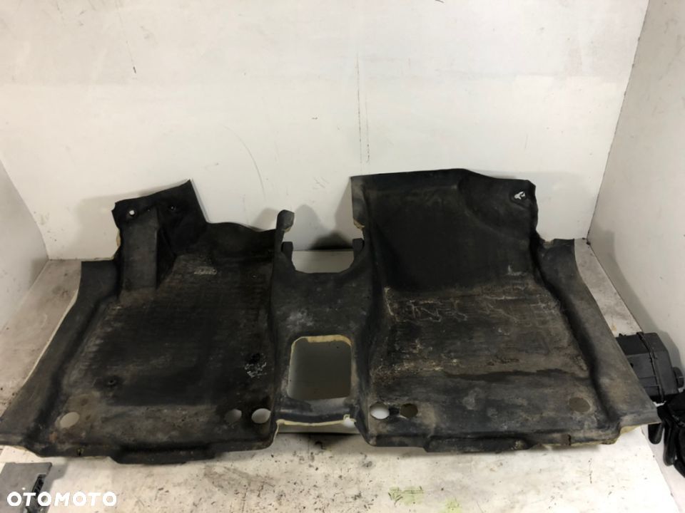 CITROEN BERLINGO II III 08- WYKŁADINA DYWAN GUMOWA PEUGEOT PARTNER EUROPA - 1