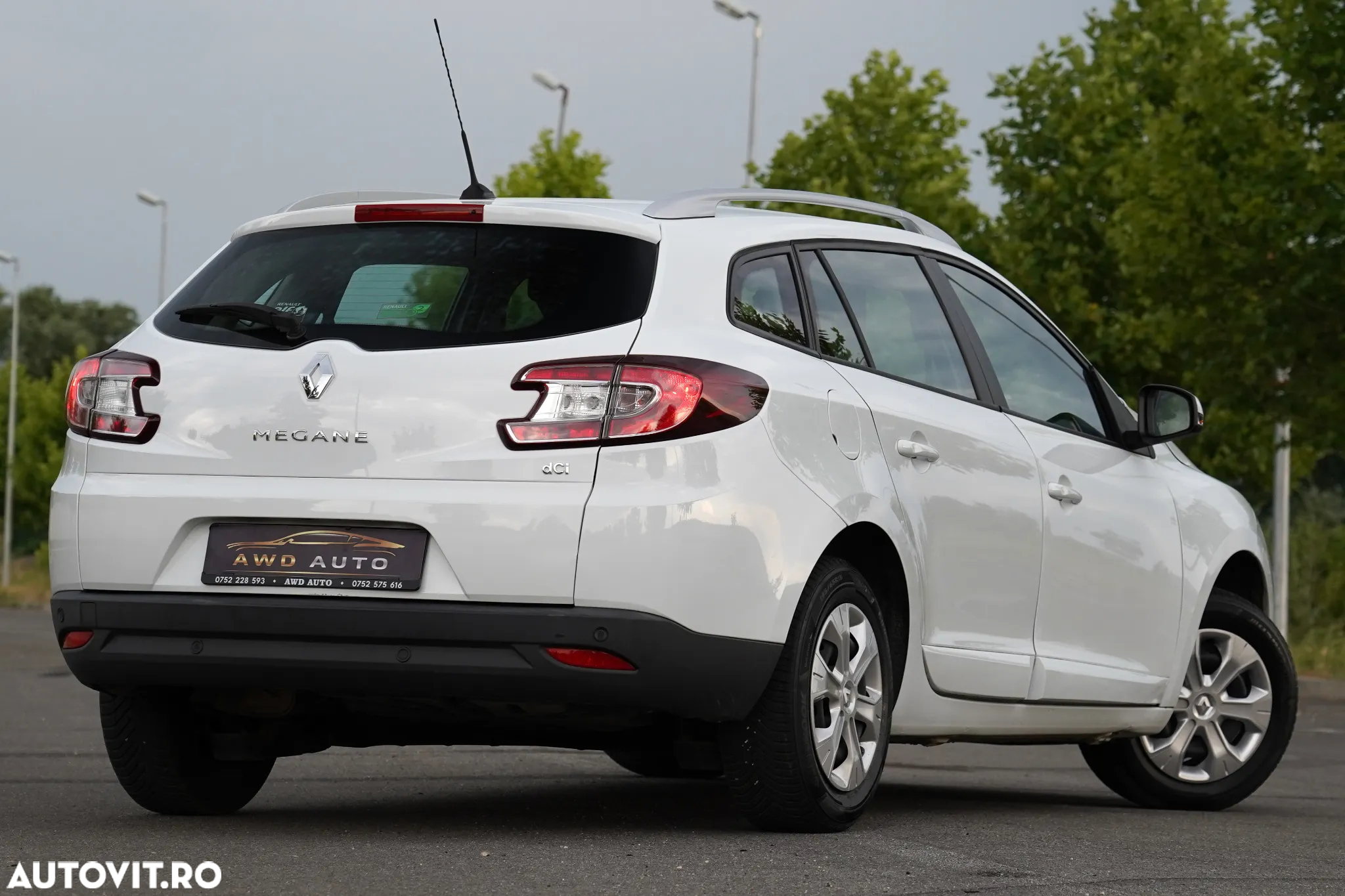 Renault Megane ENERGY dCi 110 LIMITED - 4
