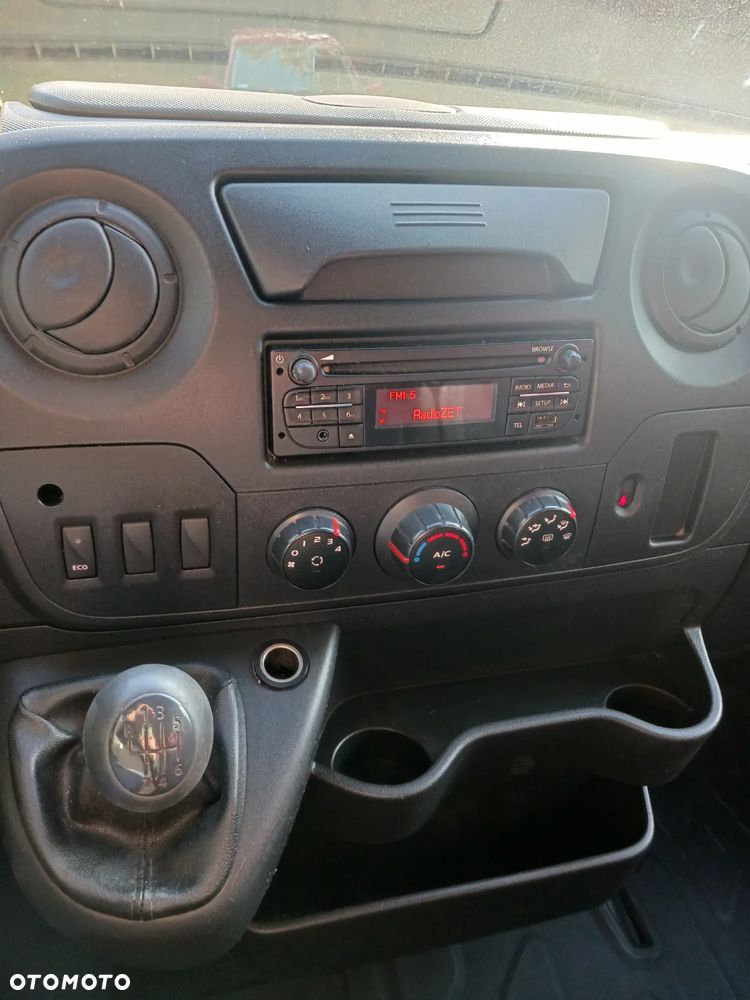 Renault Master III 2017r Izoterma chłodnia Mroźnia Agregat zasilanie 230V Salon - 7