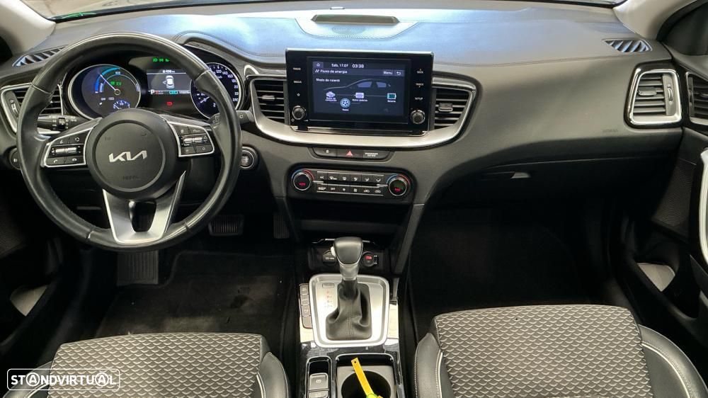 Kia XCeed - 6