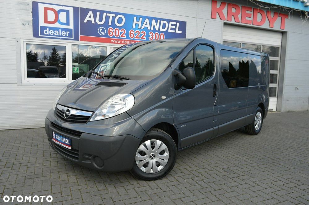 Opel Vivaro - 10