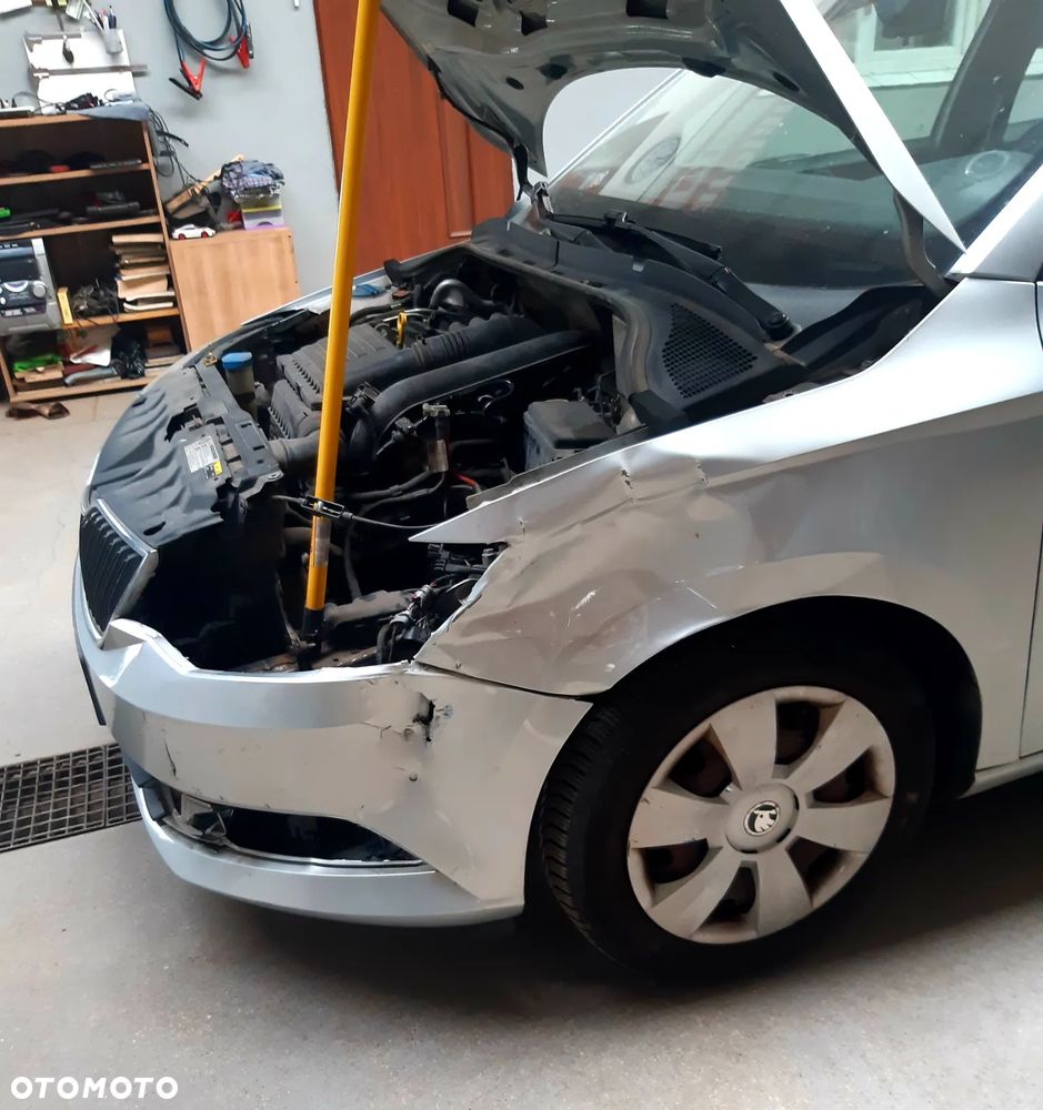 Skoda Fabia - 6