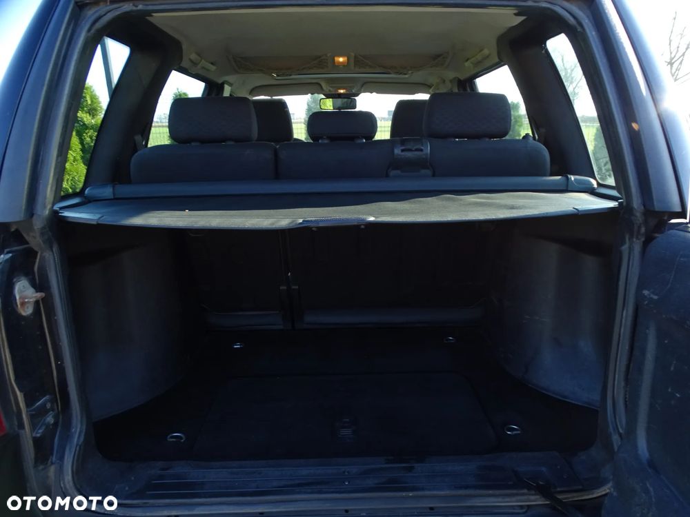 Kia Sorento 2.5 CRDi Expedition - 24