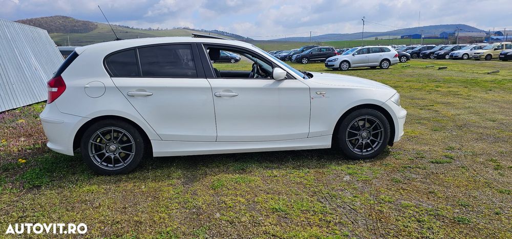 BMW Seria 1 116i - 4