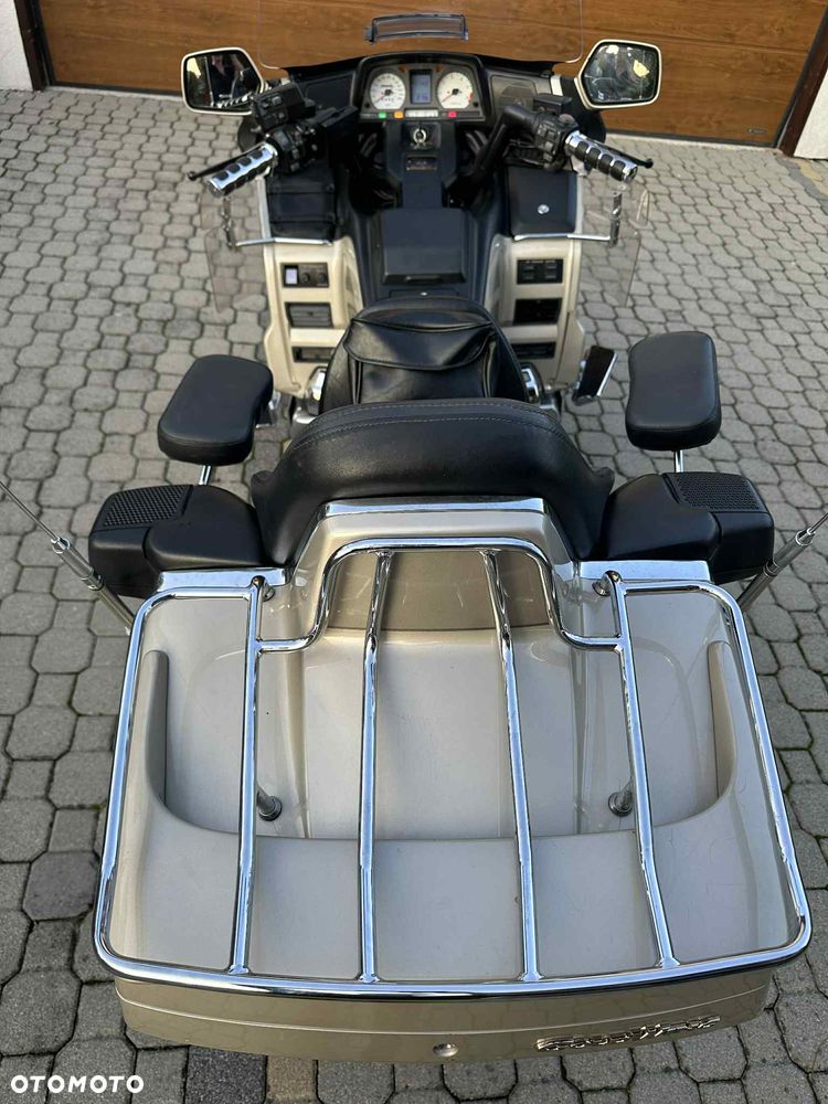 Honda GL - 5