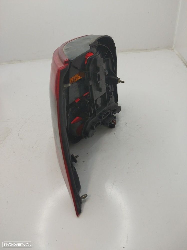 Farolim Stop Dto Volkswagen Golf Iv (1J1) - 2