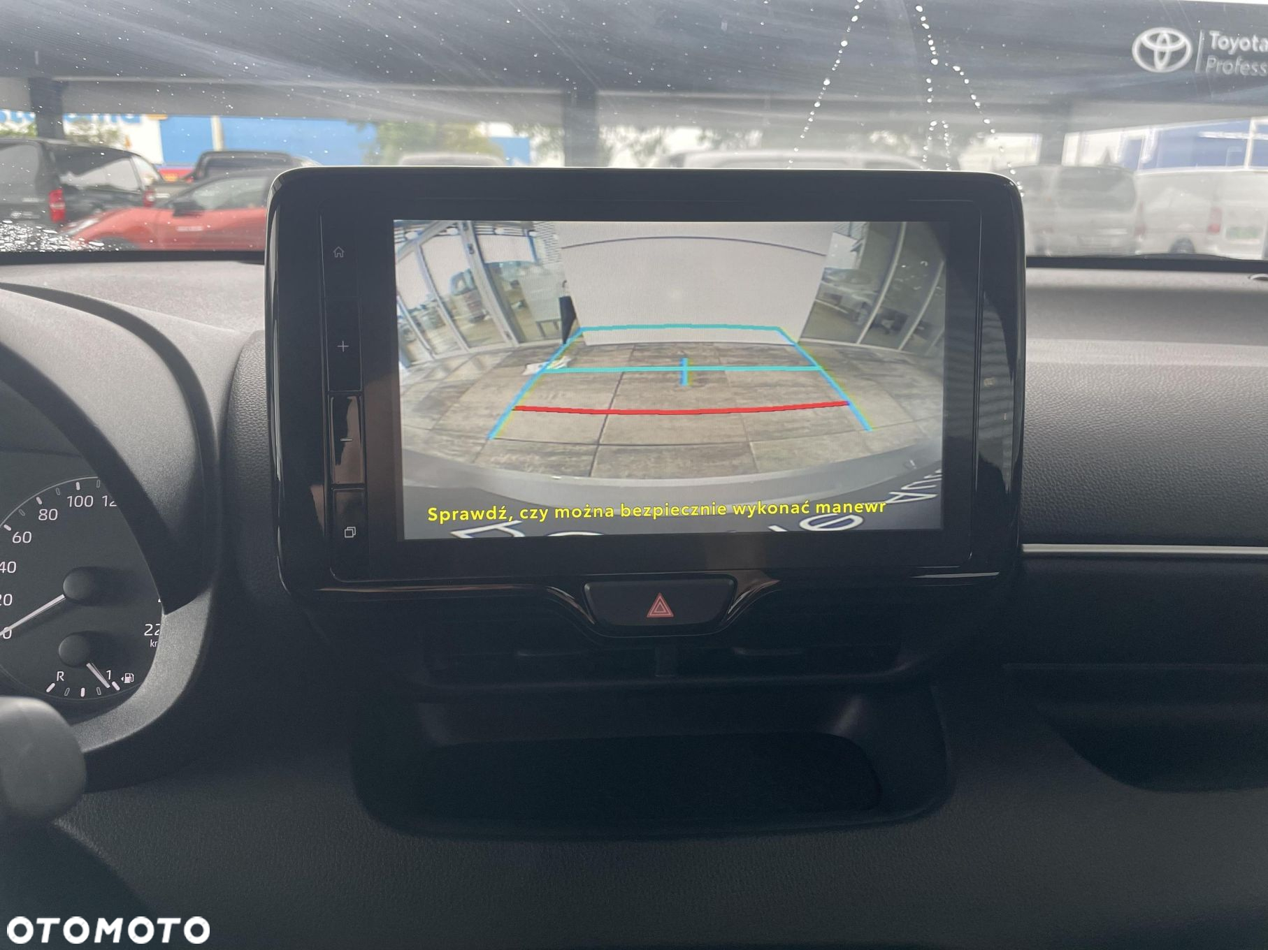 Toyota Yaris 1.5 Comfort - 18