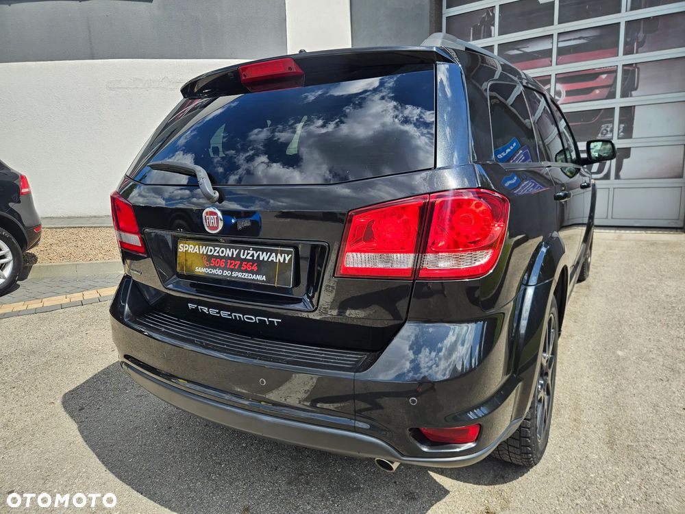 Fiat Freemont 2.0 Multijet 16V DPF Automatik Allrad Black Code - 11