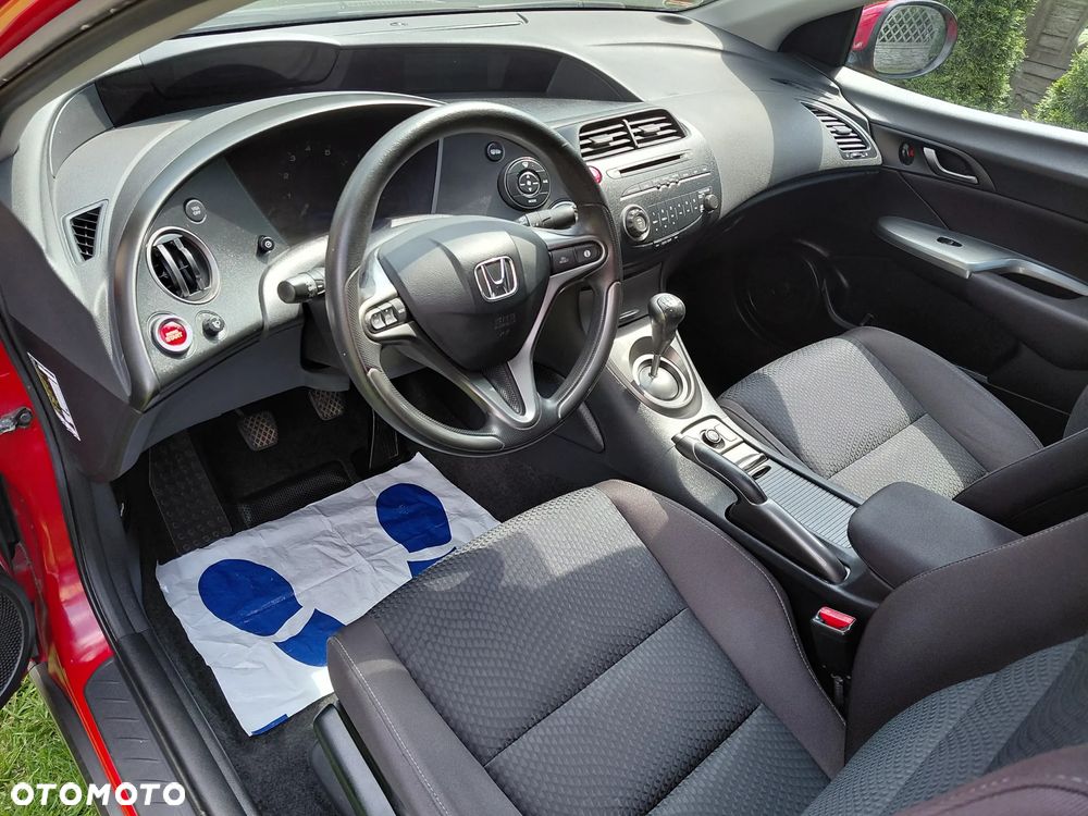 Honda Civic 1.4 i-VTEC Comfort - 12