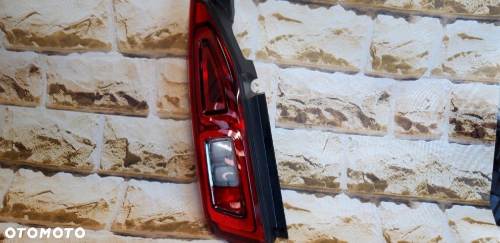 peugeot partner citroen berlingo 3 lift 18\' lewa lampa - 3
