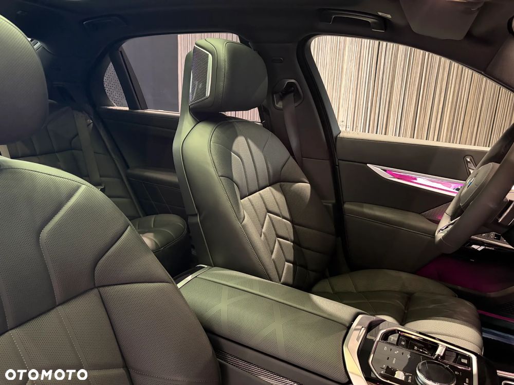 BMW Seria 7 740d xDrive mHEV M Sport sport - 24