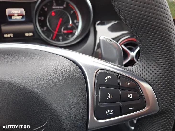 Mercedes-Benz CLA 45 AMG 4MATIC Aut. - 29