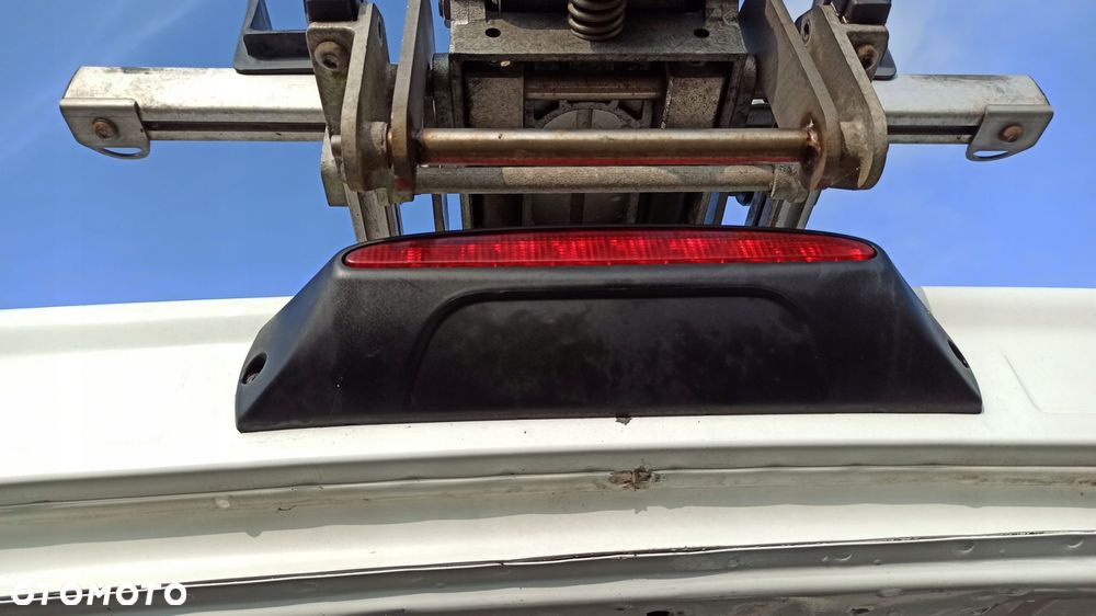 lampka stop tyl iveco daily 11-14 światło - 1