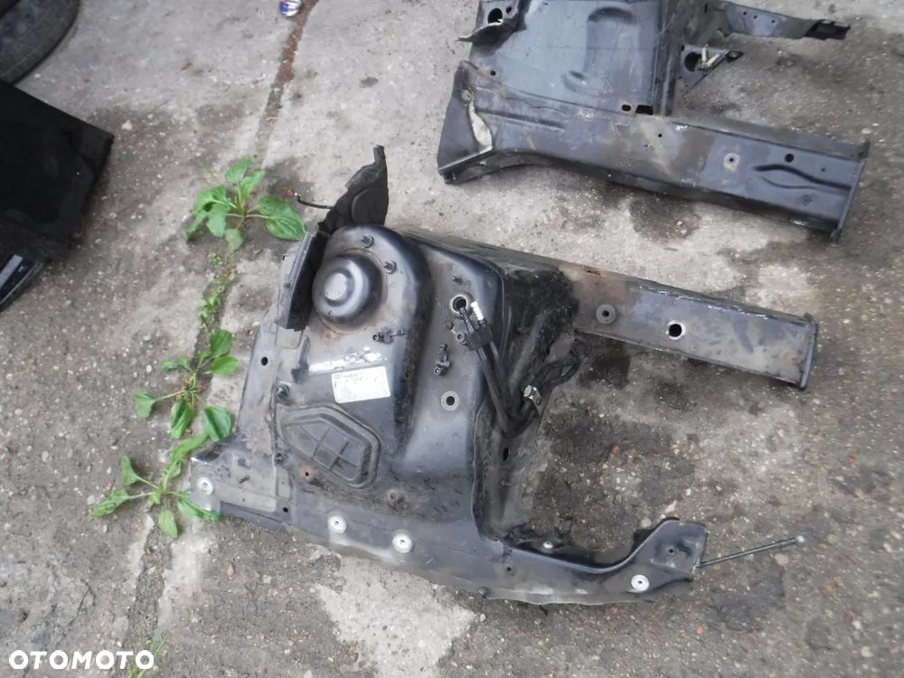 Audi A4 B8  cwiartka podluznica fartuch LX7W czarne srebrne  LY9B - 2