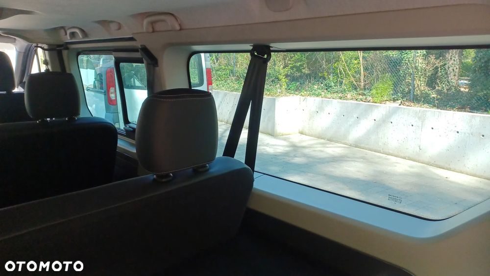 Renault Trafic 2.0 dCi - 14