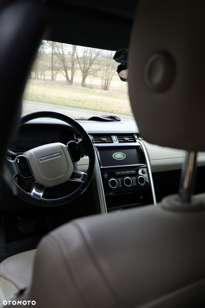 Land Rover Discovery - 9