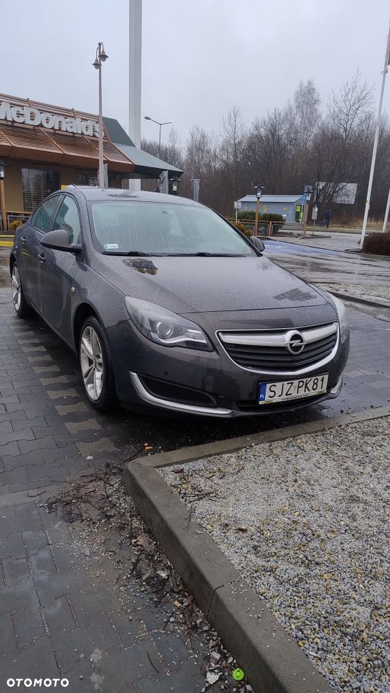 Opel Insignia - 1
